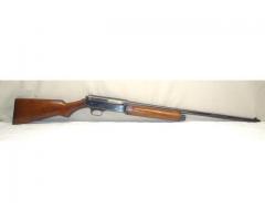 Winchester Model 1911 SL (self loading) . 12 guage